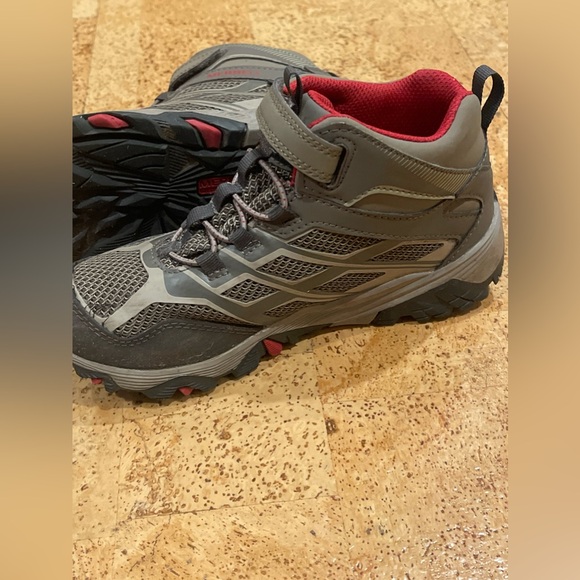 Merrell  Big Kid's Moab Speed Mid 2 A/C Waterproof Size 2.5 M - Picture 5 of 16